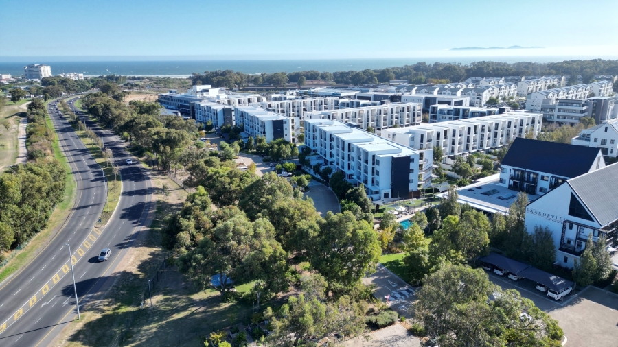 1 Bedroom Property for Sale in Paardevlei Western Cape